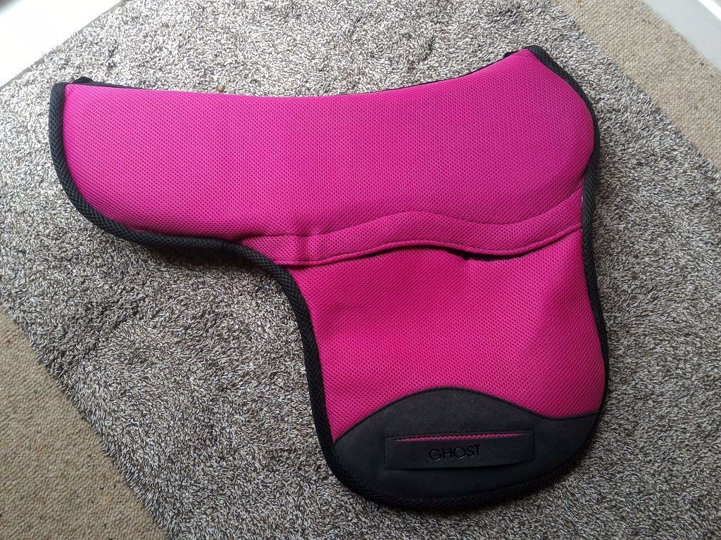 Badlands Equine. Ghost Saddle Pads short flap